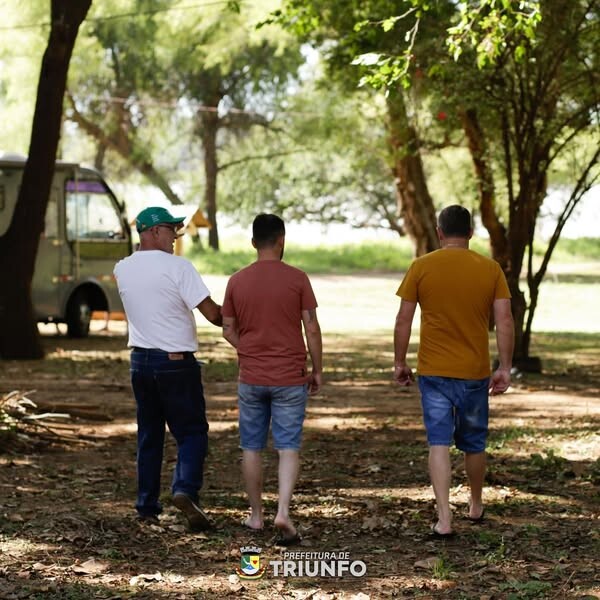 a-administracao-municipal-realiza-trabalhos-de-limpeza-e-melhorias-no-camping-do-areial